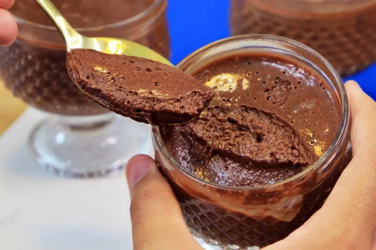 Mousse-de-Chocolate-Usando-Barras-de-Chocolate