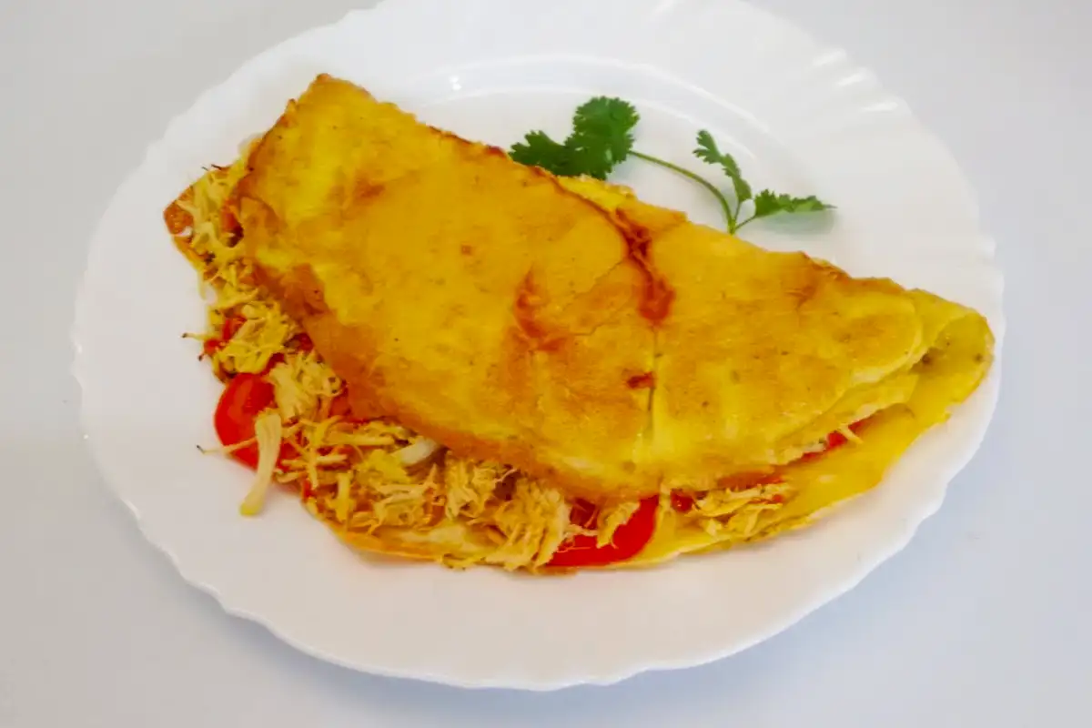 Receita-Omelete-de-Frango-Desfiado-Simples