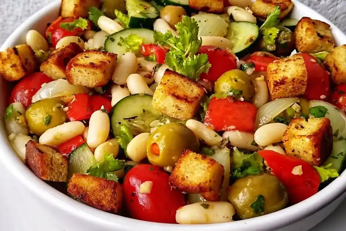 salada de feijão branco e picles