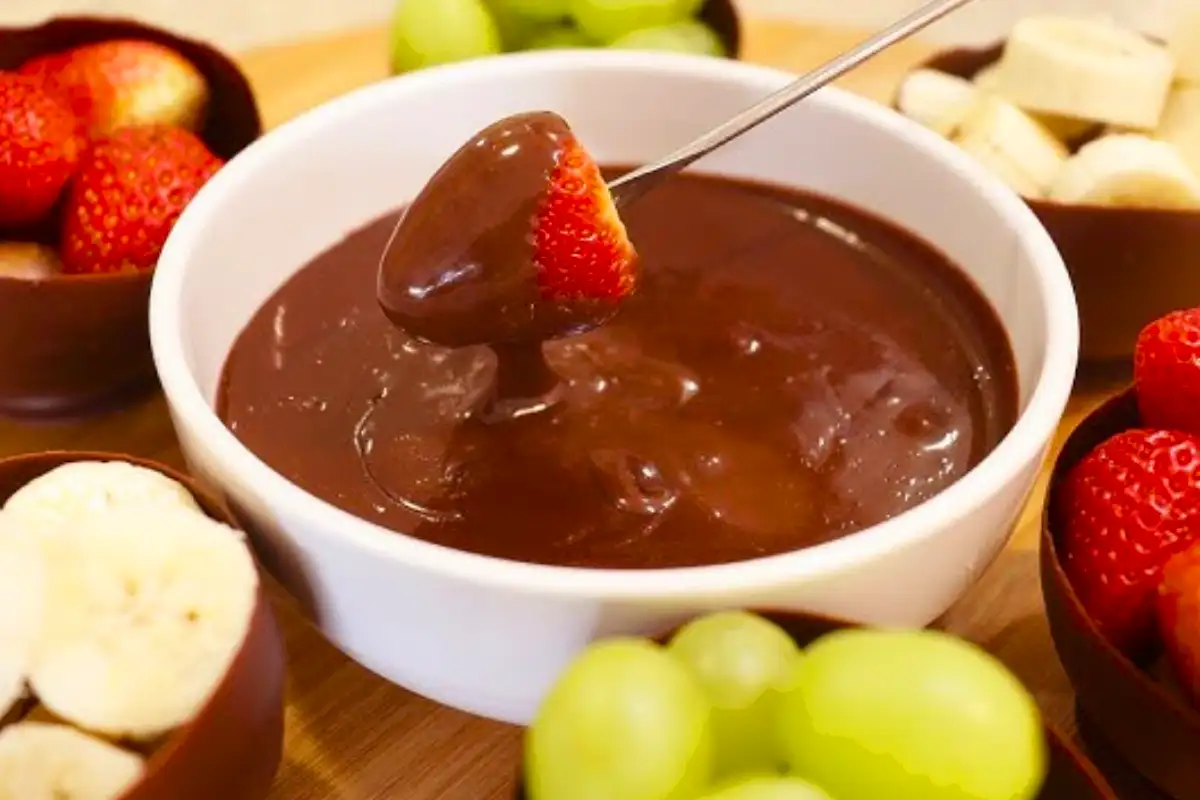 Fondue-de-Chocolate-em-30-Minutos