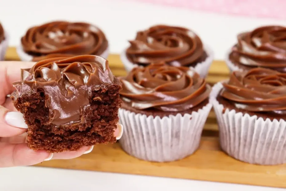 receita-de-cupcake-de-chocolate-fofinho